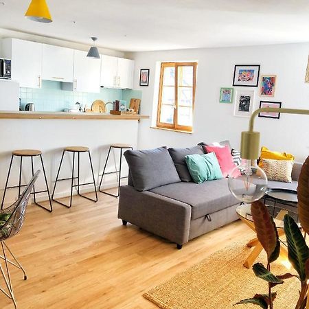 Charming Apartment Basel Border - 3 Bedrooms Hegenheim ภายนอก รูปภาพ